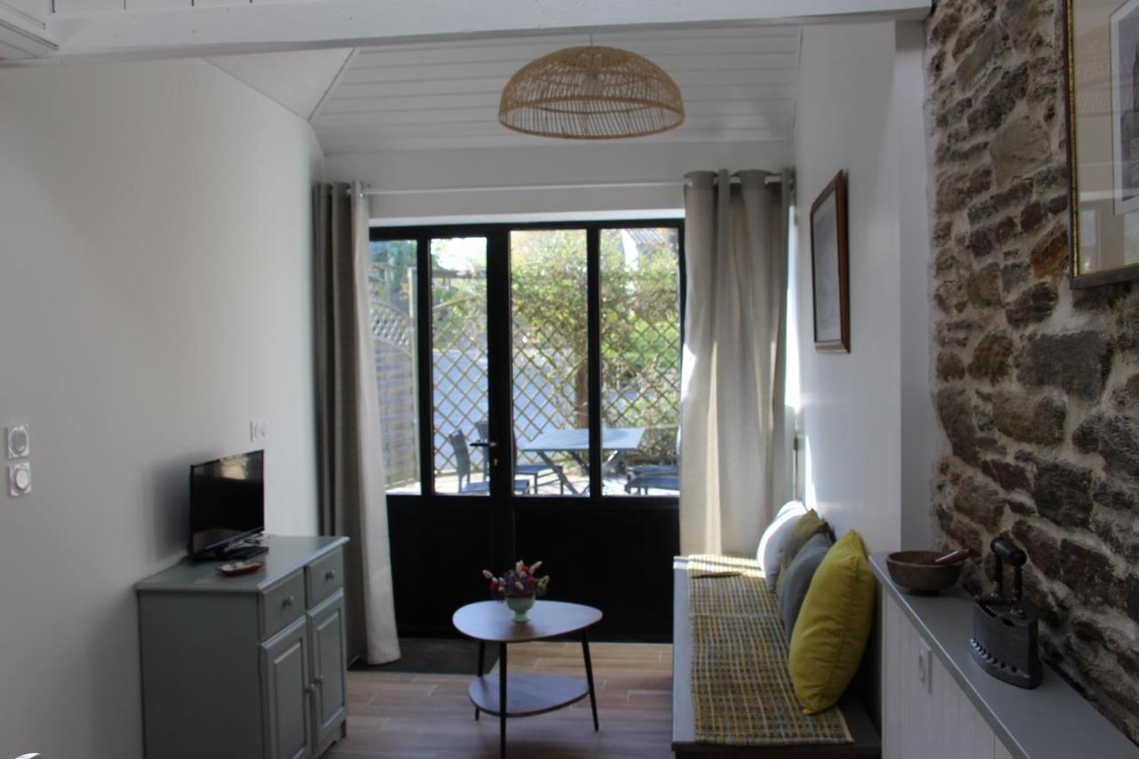 Auberge De Keringar 르 꽁께 외부 사진