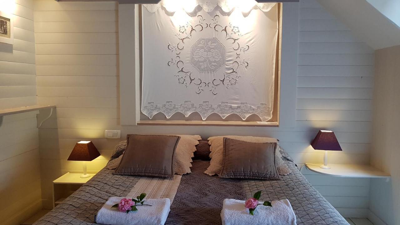 Auberge De Keringar 르 꽁께 외부 사진